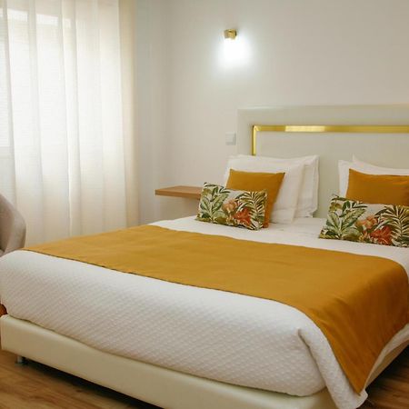 Bed and Breakfast Nova Delpa Al Caldas Da Rainha Exterior foto